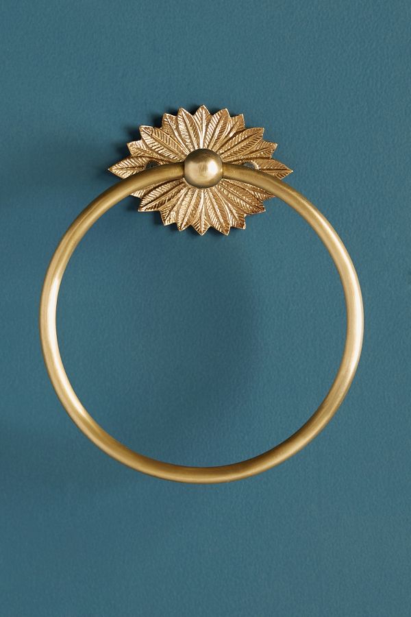 Slide View: 1: Demeter Towel Ring