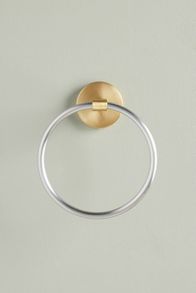 Slide View: 2: Villa Towel Ring