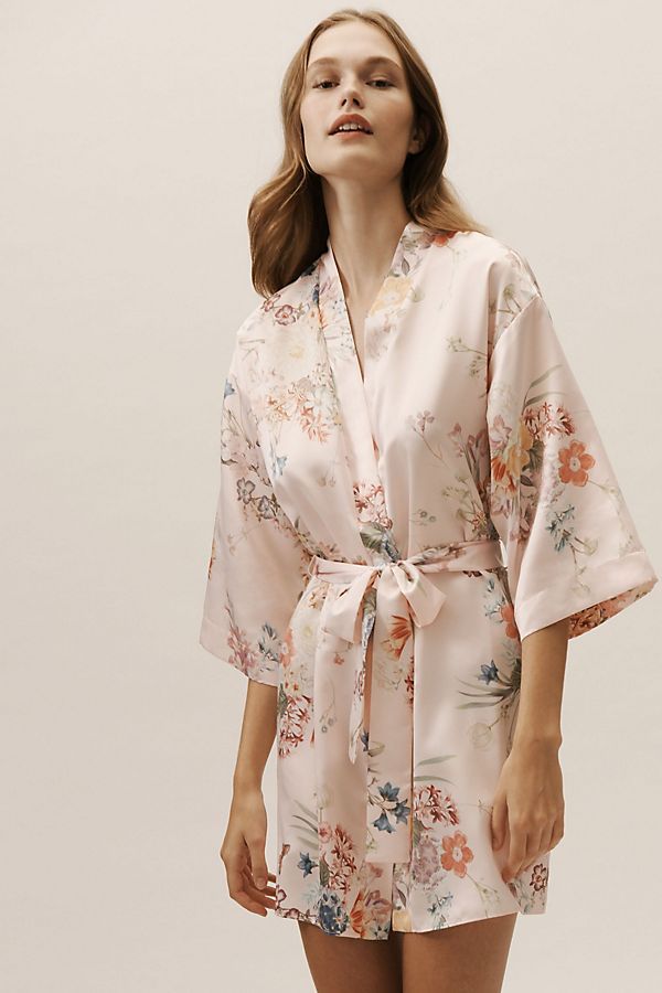 Slide View: 1: Petra Kimono