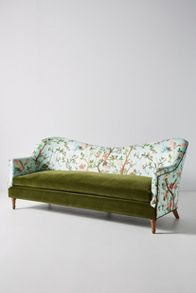 Slide View: 3: Havenview Pied-A-Terre Sofa