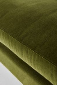 Slide View: 7: Havenview Pied-A-Terre Sofa