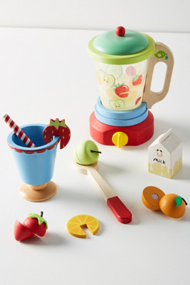 wooden smoothie maker toy