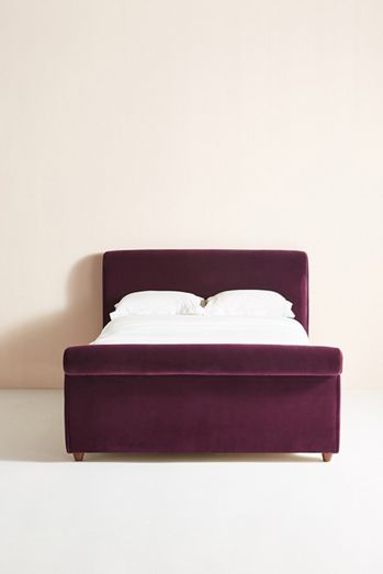 Willoughby Bed