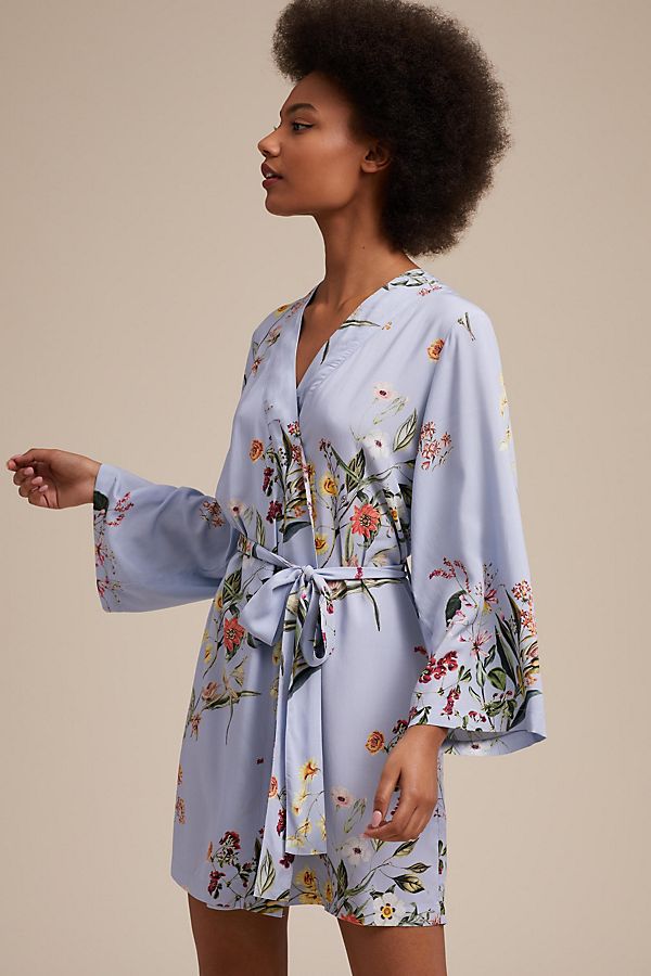 Slide View: 1: Knee Length Robe