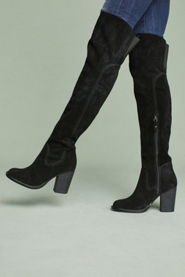 kelsi dagger brooklyn logan