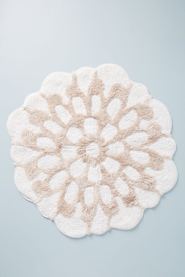 Slide View: 1: Tufted Mia Bath Mat