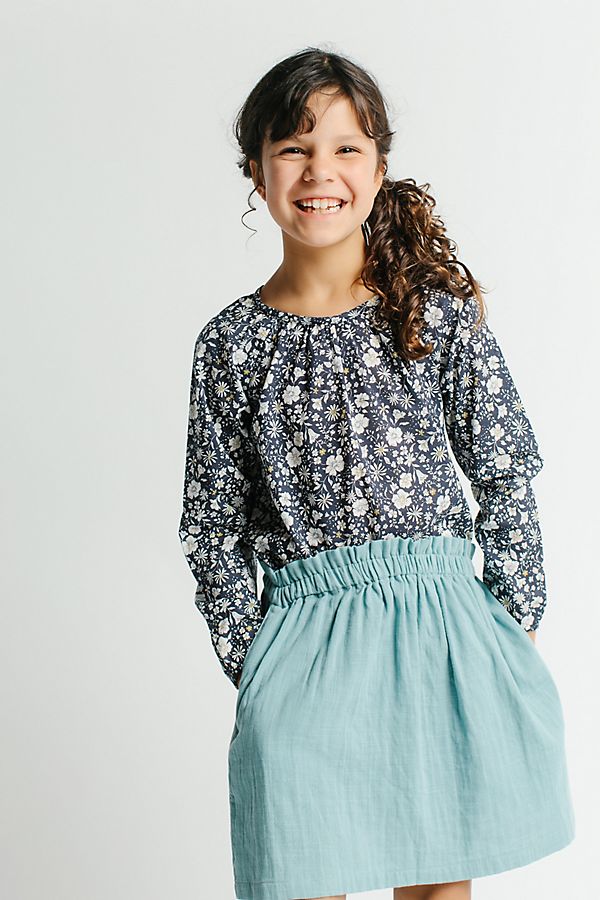 Slide View: 1: Les Petits Carreaux Printed Dahlia Blouse