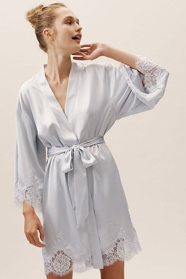 Slide View: 1: Olivia Robe