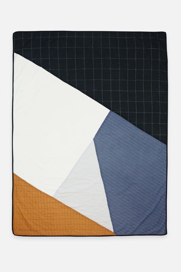 Slide View: 2: Anchal Naari Quilt