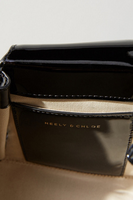 neely and chloe pyramid bag