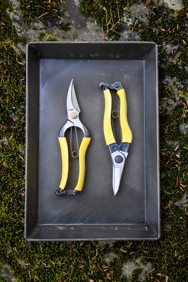 Slide View: 2: Niwaki Lightweight Hybrid Secateurs