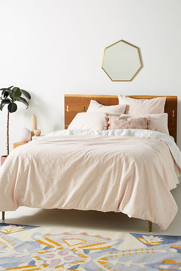 Slide View: 1: Woven Gaya Duvet Set