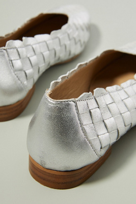 seychelles alternative woven flats