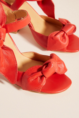 bill blass carmen bow heels