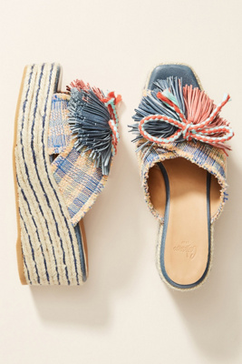 pom pom platform sandals