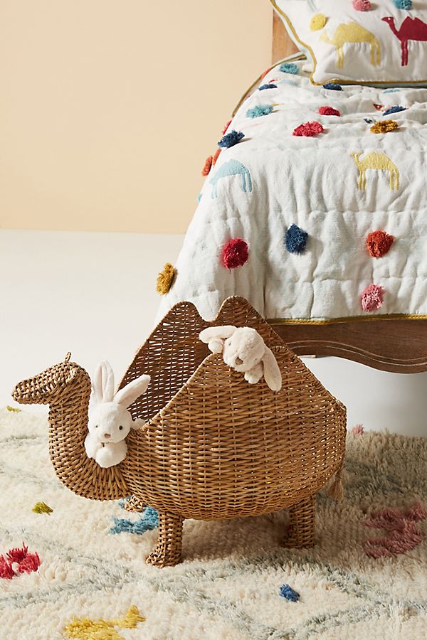 Slide View: 1: Camel Storage Bin