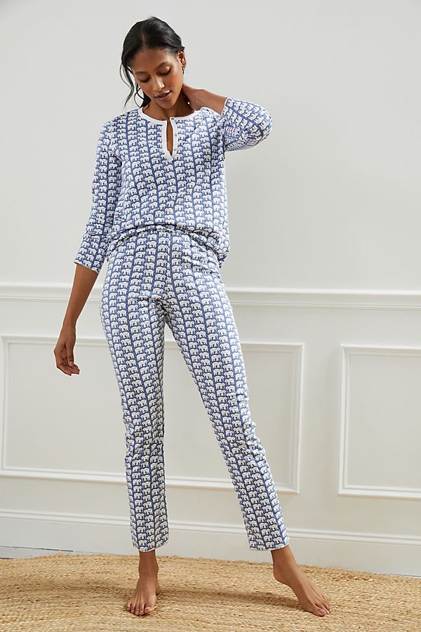 Slide View: 1: Roller Rabbit Hathi Sleep Set