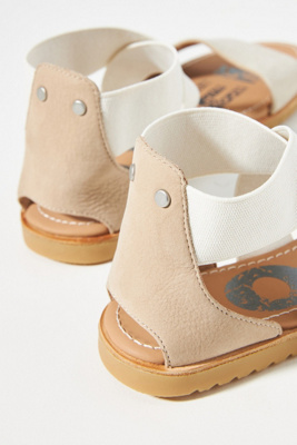 sorel orange strappy sport sandals