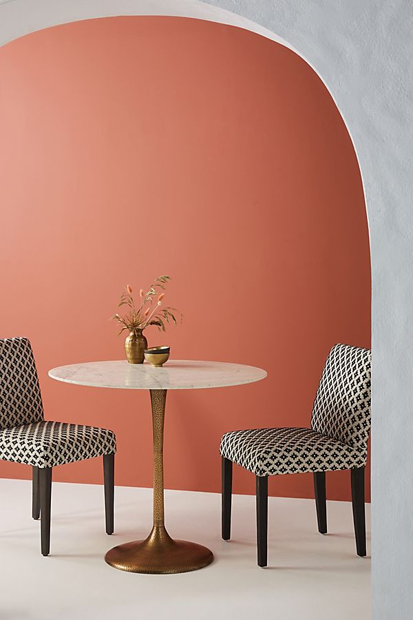 Slide View: 1: Tulip Bistro Table