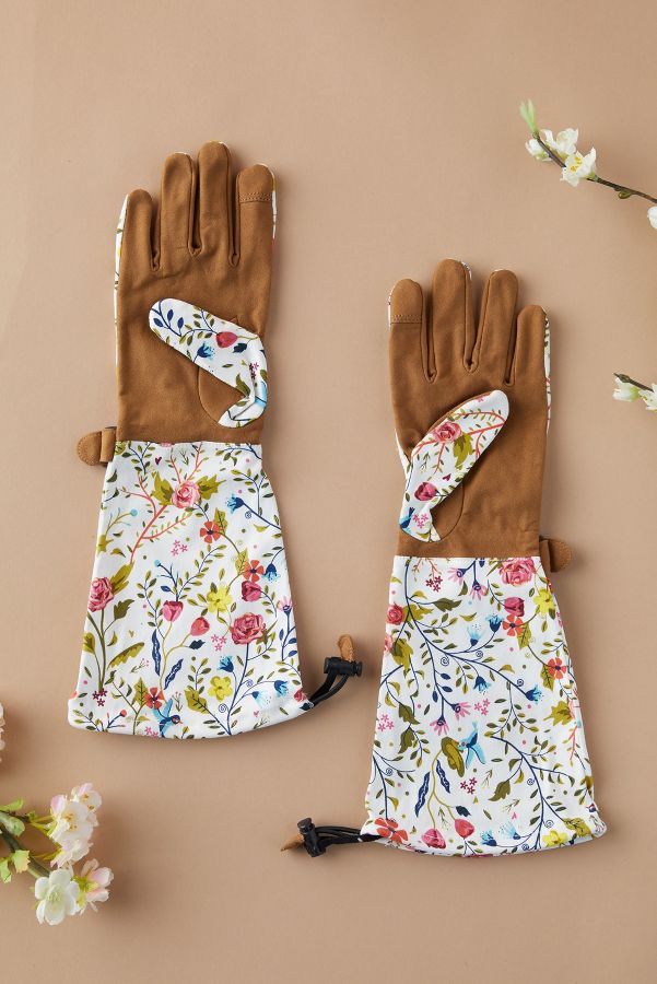 Slide View: 3: Long Floral Garden Gloves