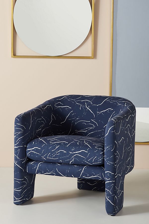 Slide View: 1: Effie Tripod Chair