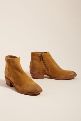 frye carson low ankle boots