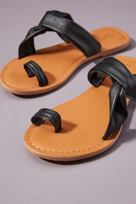 seychelles toe ring sandals