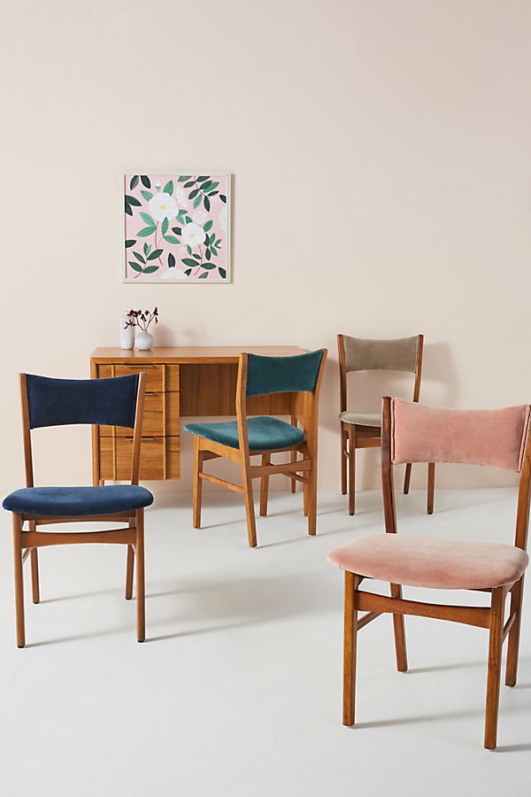 Slide View: 1: Velvet January Chair