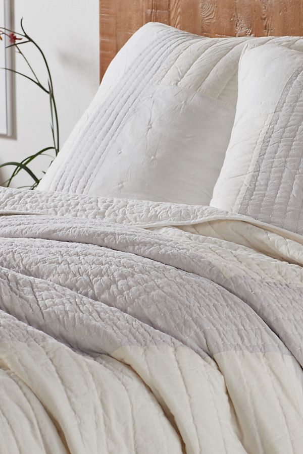 Slide View: 1: Coyuchi Color Block Organic Euro Sham