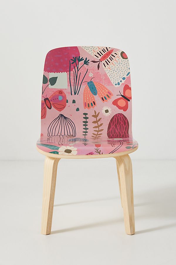 Slide View: 1: Tara Lilly Backyard Tamsin Kids Chair