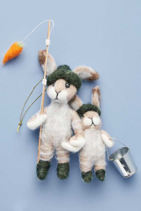 Slide View: 1: Artemis Fibre Art Fishing For Carrots Ornament