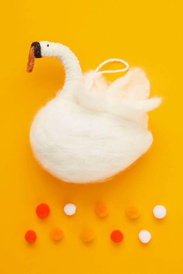 Slide View: 1: Odette the Swan Ornament