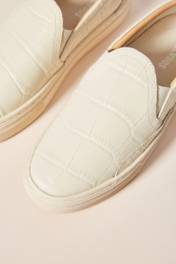 soludos slip on sneakers