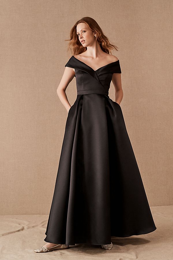 Slide View: 1: Camryn Dress