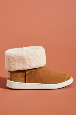mika ugg boot