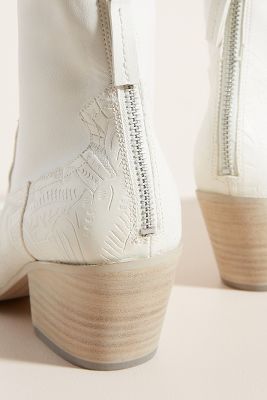 dolce vita shanta boot white