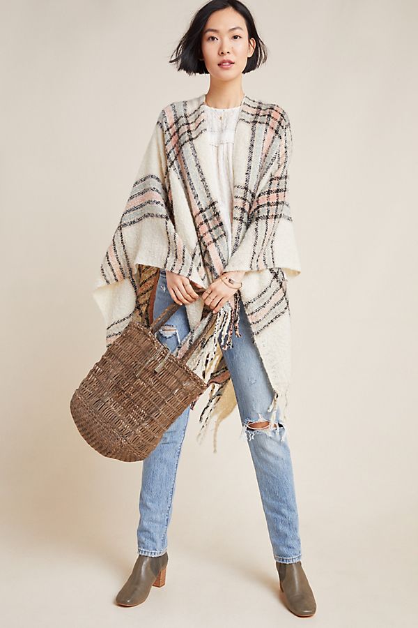 Slide View: 1: Artemis Wrap