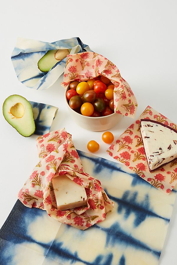 Slide View: 1: Bee Kitchen Beeswax Wraps, Set of 3