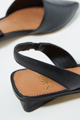 franco sarto graydon flat