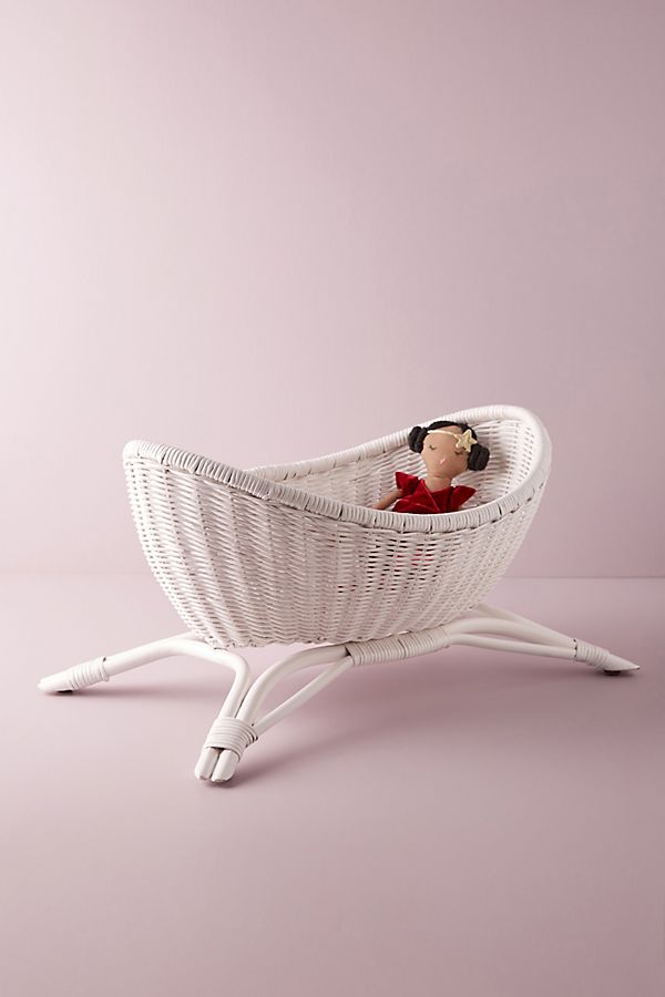 Slide View: 2: Wicker Doll Crib