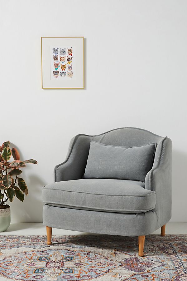 Slide View: 1: Hannah Slipcover Chair