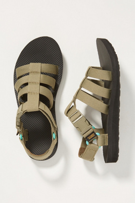 do teva sandals run true to size