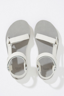 teva white midform