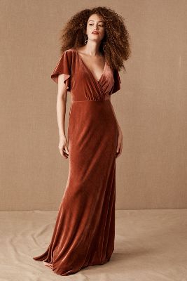 trendy dresses to wear to a wedding