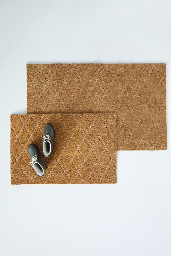 Slide View: 1: Trellis Embossed Doormat