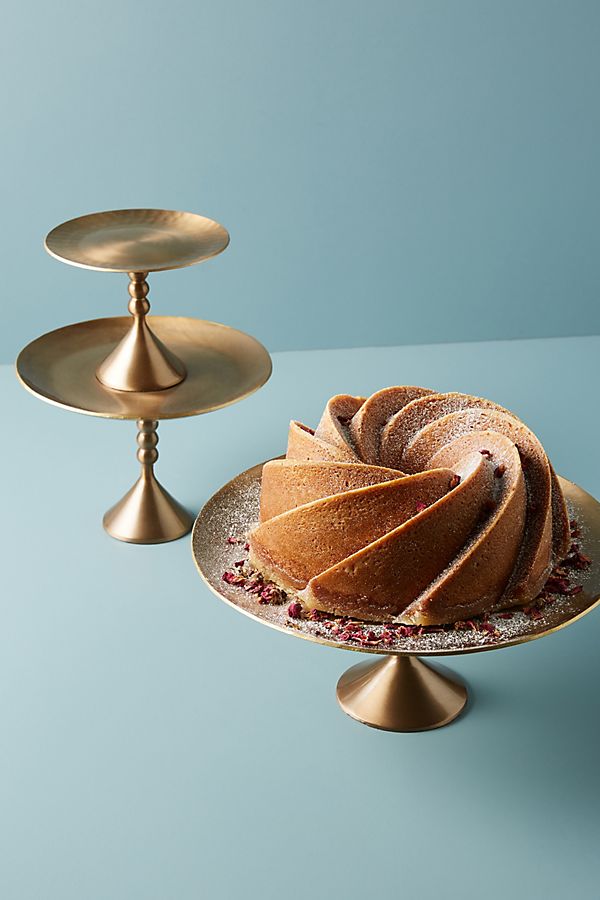 Slide View: 1: Marielle Cake Stand