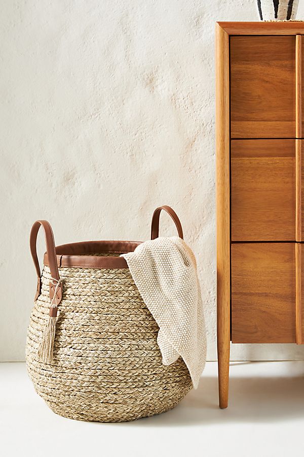 Slide View: 1: Devon Basket