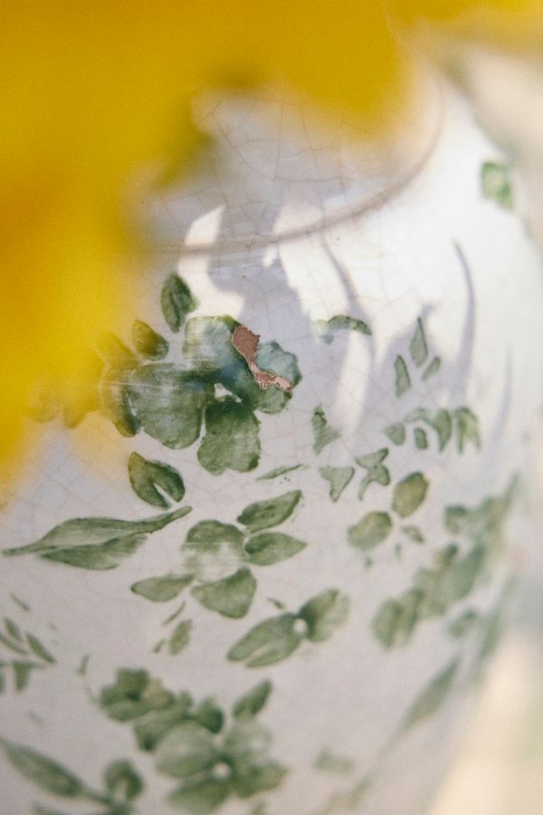 Slide View: 4: Green Chinoiserie Jar Vase