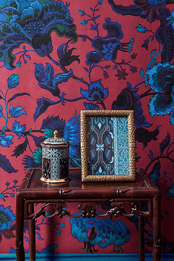 Slide View: 3: House of Hackney Majorelle Wallpaper