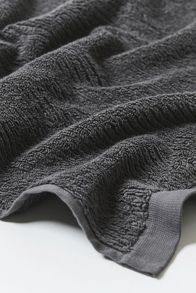 Slide View: 2: Coyuchi Temescal Organic Ribbed Hand Towel